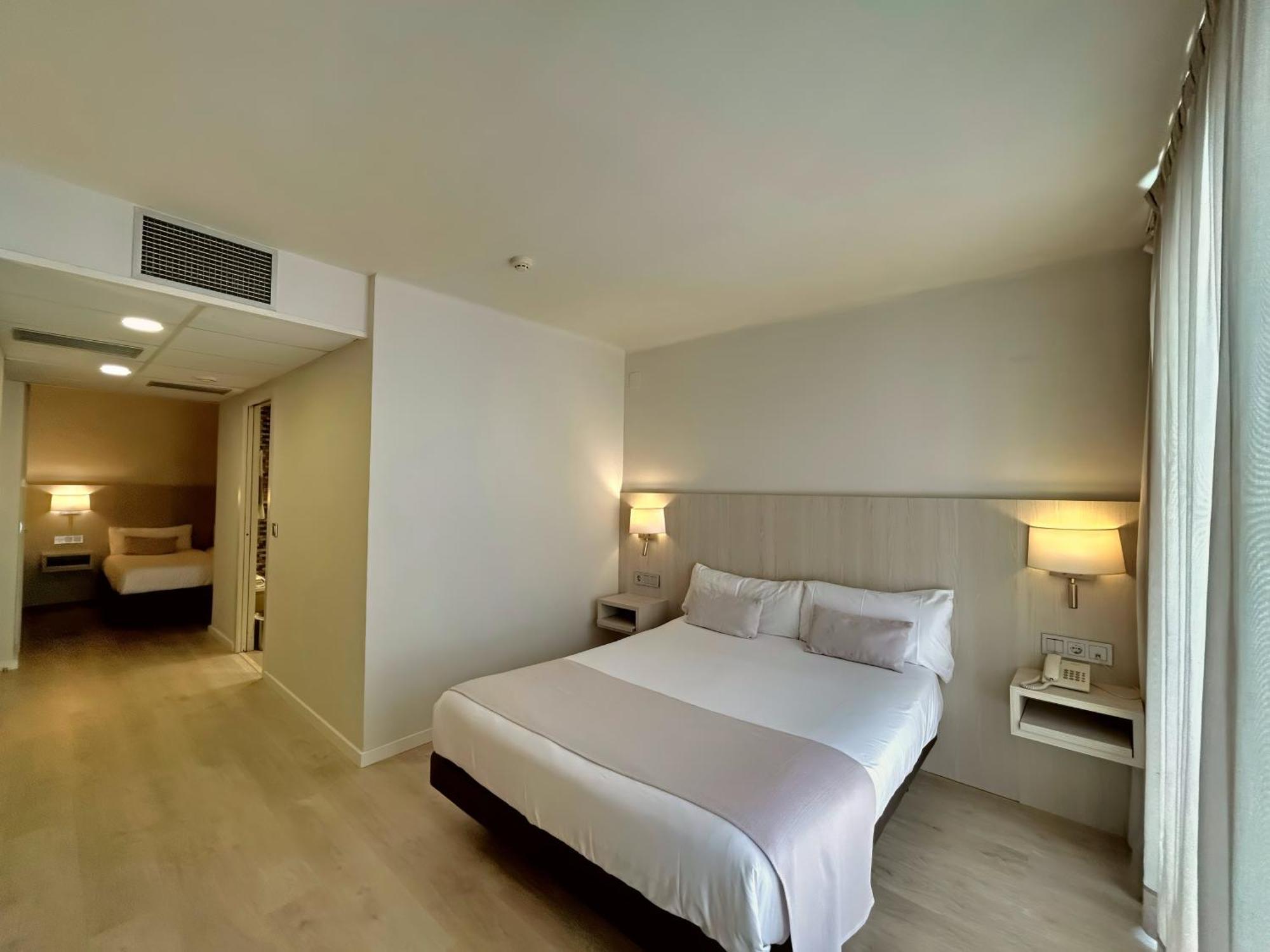 Hotel Marina Росес Екстер'єр фото