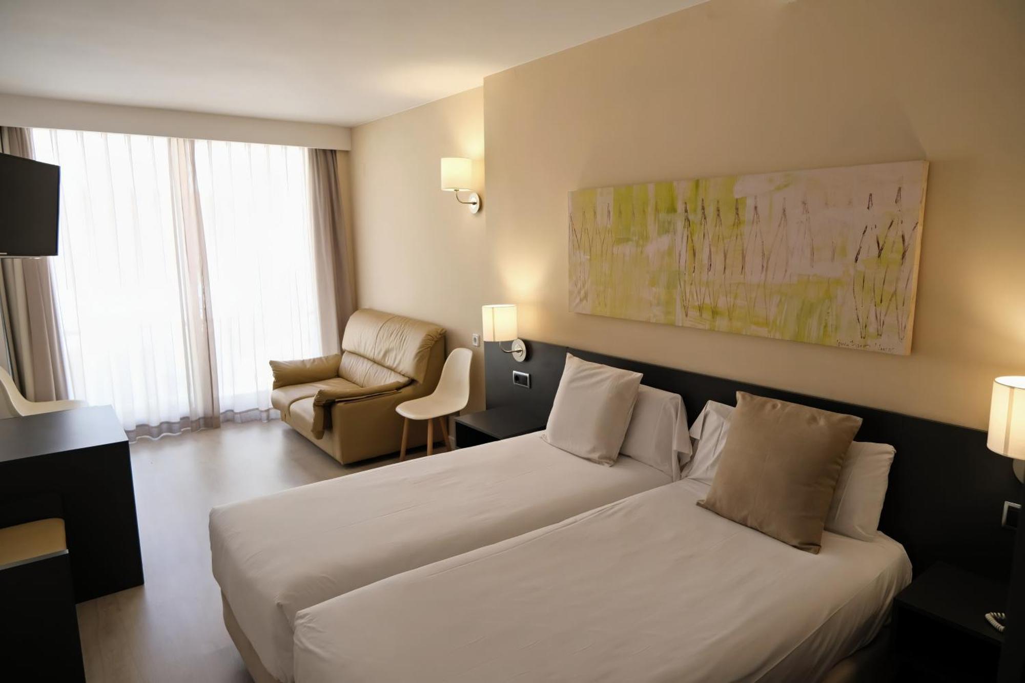Hotel Marina Росес Екстер'єр фото